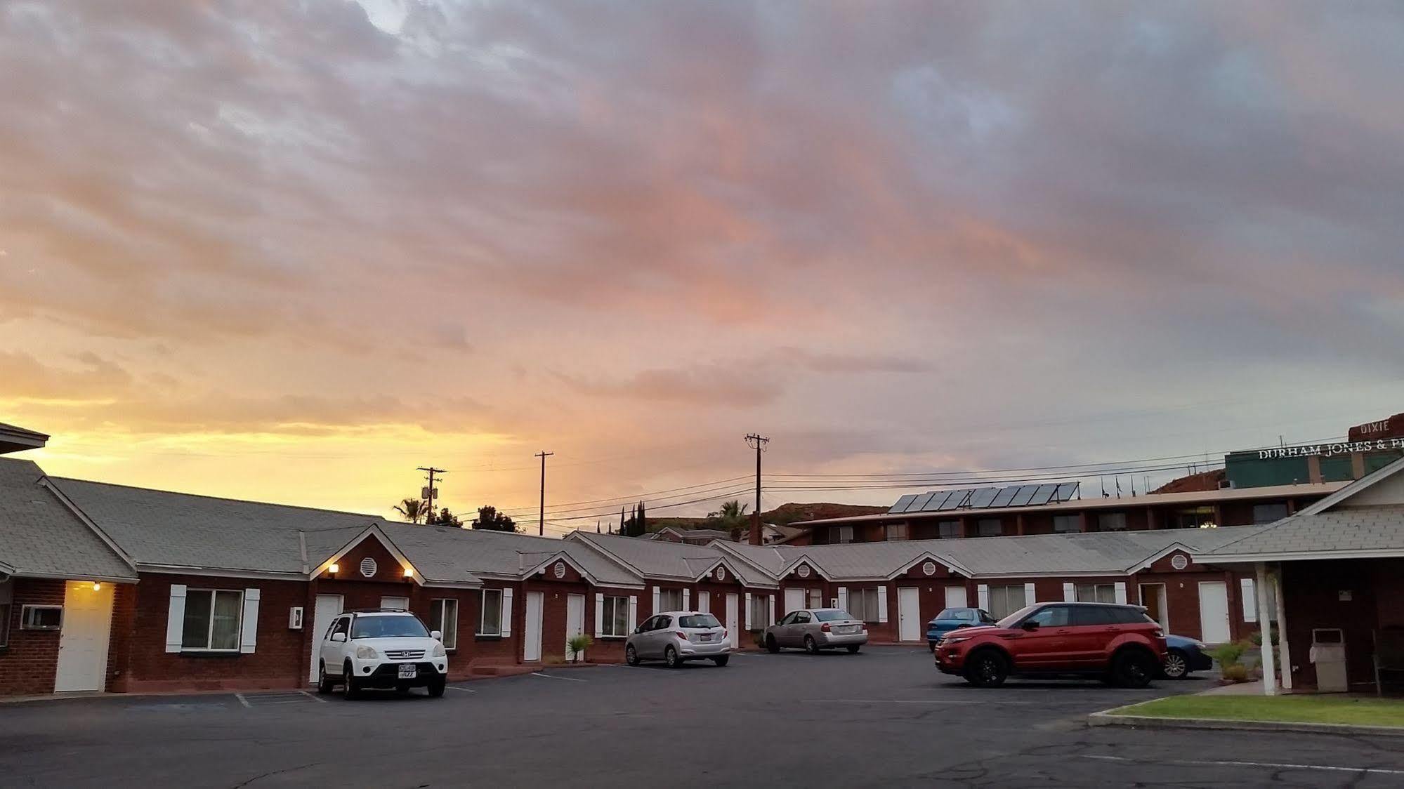 Dixie Palm Motel St. George Zewnętrze zdjęcie